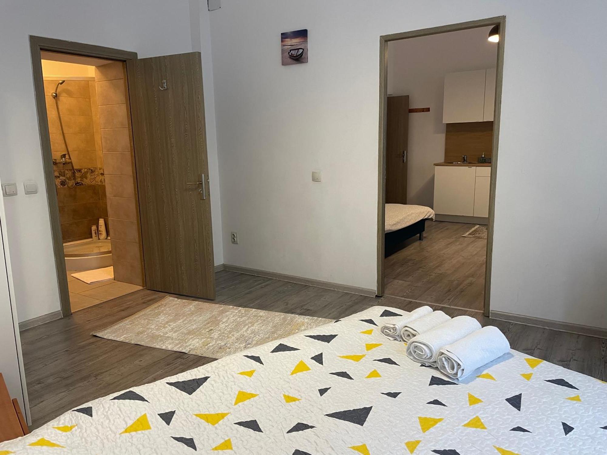 Studio Piata Amzei Nr.1 Bukarest Exteriör bild