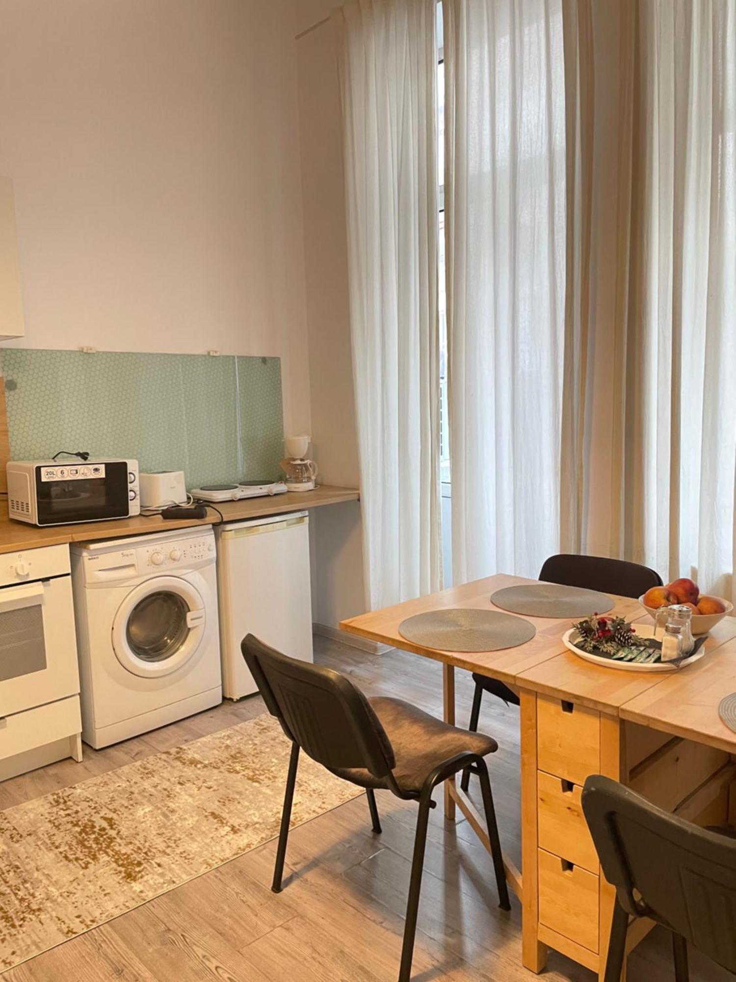 Studio Piata Amzei Nr.1 Bukarest Exteriör bild